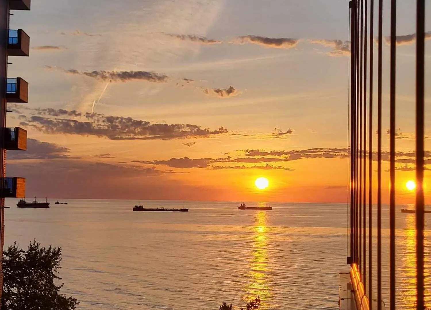 Cozy Apartment In 50 Meters To The Beach Batumi