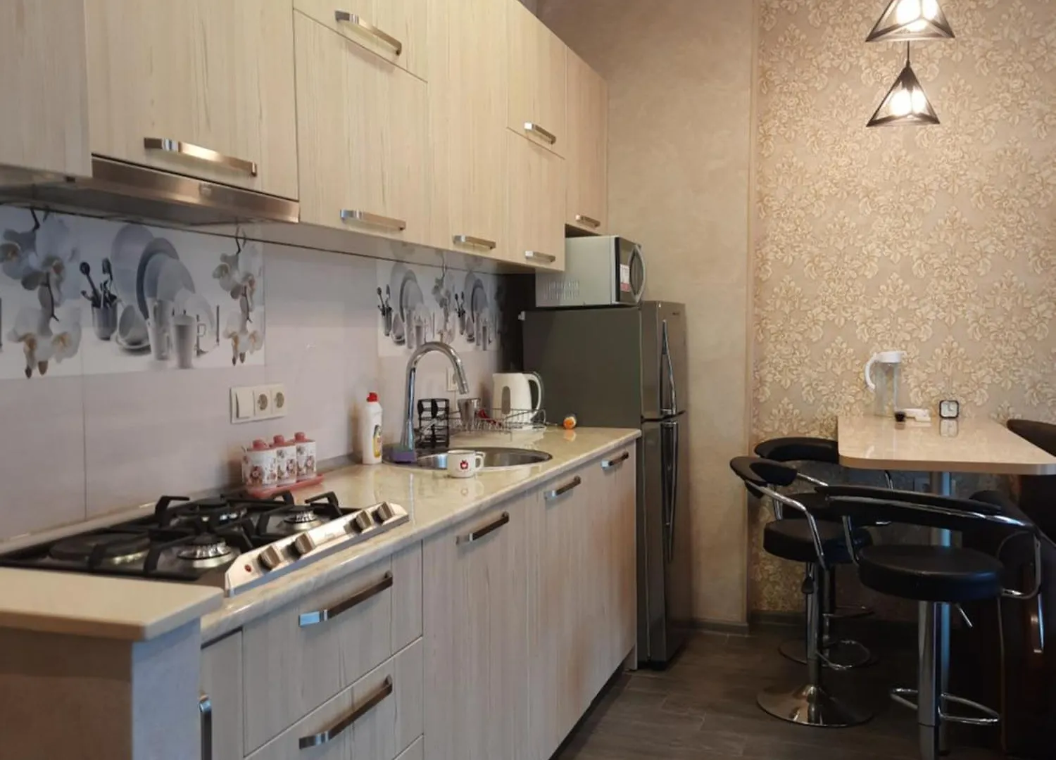 Cozy Apartment In 50 Meters To The Beach Batumi Georgia